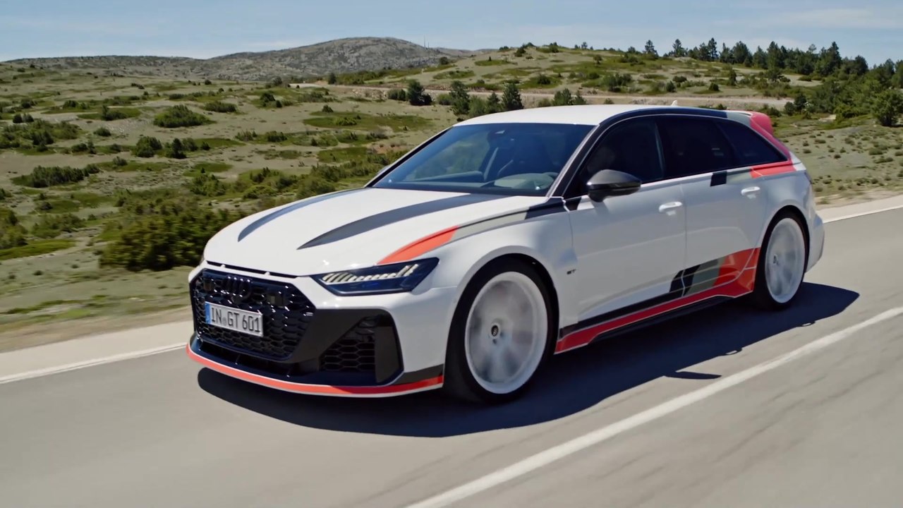 Audi RS 6 Avant GT Driving Video