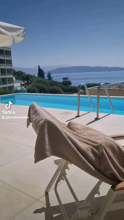 Broken Arm in Corfu