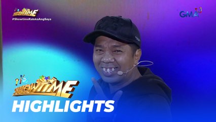 It's Showtime: Humandang ma-in love sa signature smile ni 'Long Mejia' ng Rizal! (Kalokalike)
