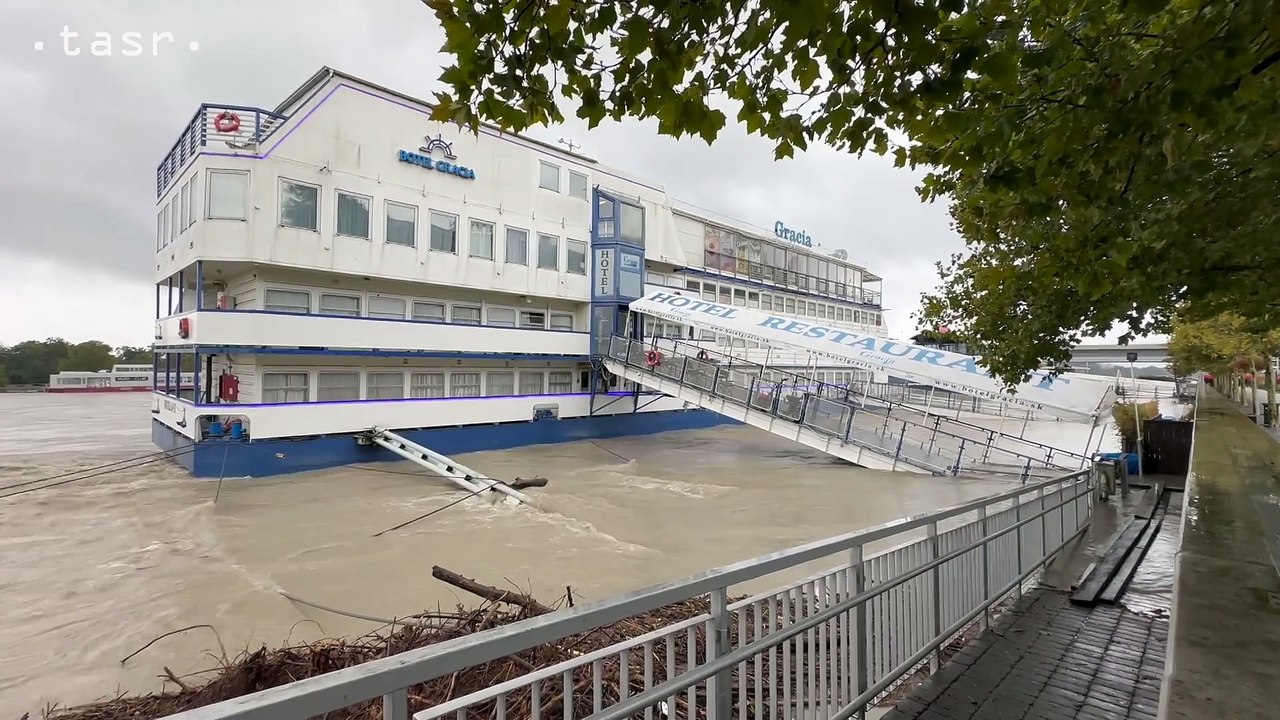 BRATISLAVA: Situácia na rieke Dunaj o 10. hodine