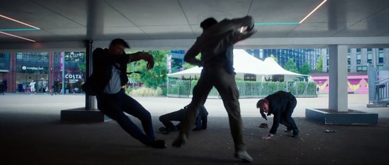 Regardez la Bande-Annonce de 'Take Cover' – Action et Suspense en Perspective 🎬