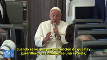 El papa afirmó que la respuesta de Israel en Gaza a veces 