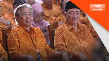 Contohi sikap Hajiji, Abang Johari - PM