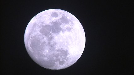 오늘 추석 보름달 구름 사이로...서울 저녁 6시 17분 / YTN