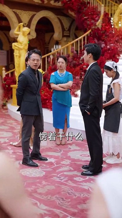 抖音新剧上线 #杨紫荆 - 外婆的月儿高高挂 (上)