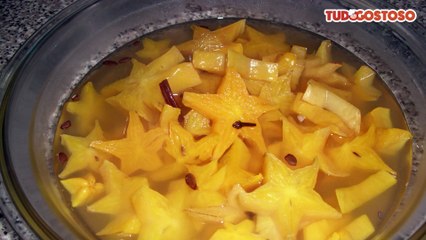 Doce de carambola em caldas