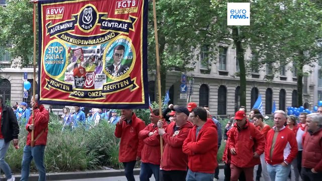 Тысячи людей вышли на акцию протеста против Audi в Брюсселе