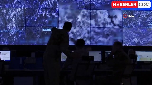 MSB: Kahraman Türk Silahlı Kuvvetlerimiz, Irak'ın kuzeyindeki Asos bölgesinde belirlediği 4 PKK'lı terörist ile Fırat Kalkanı bölgesinde tespit...