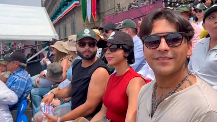 Ángela Aguilar y Christian Nodal los invitados de lujo en el Desfile Militar del 16 de septiembre
