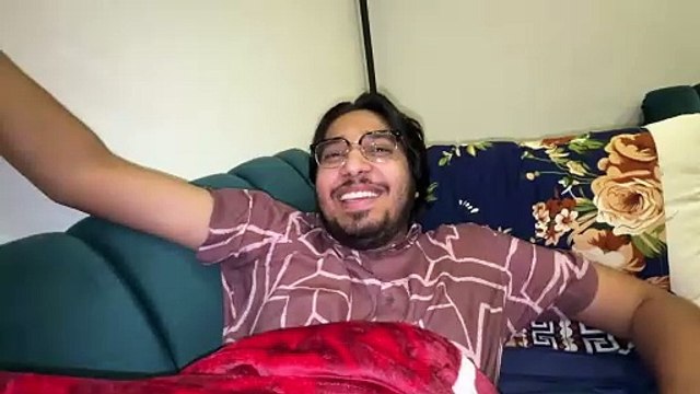 Sports Car Ke Sath Tablecloth Pull Trick Kiya _ Yakeen Nahi Ho Raha Ke Yeh Kaam Kar Geya (720P_60FPS)