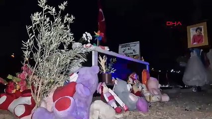 Narin'in mezarı sonunda yapıldı... Türk Bayrağı'nın gölgesinde yatacak
