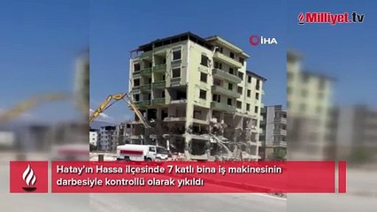 7 katlı binanın yıkılma anı saniye saniye kameraya yansıdı