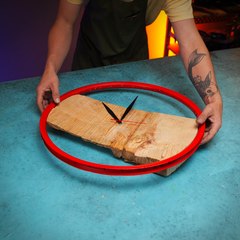 From a bike wheel  into an AMAZING Decor Wall clock! 