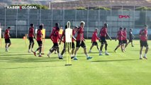 Sivasspor Teknik Direktörü Bülent Uygun: Konya'da zor bir maç bizi bekliyor