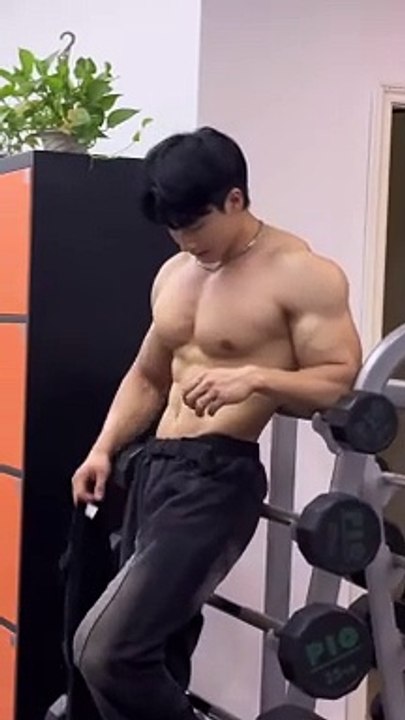 Dailymotion   Workout motivation | gym song | gym music | workout music | exercise music | fitness motivation | Gym workout‎ vedios with music | best song for gym workout | gym motivation songs |