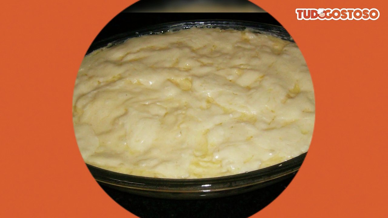 Escondidinho de mandioca com carne seca