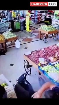 Lübnan'dan korkunç görüntüler geliyor! Cihazların infilak ettiği an kan dondurdu