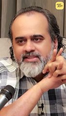 बिल्ली और कुत्ते की दुश्मनी || आचार्य प्रशांत