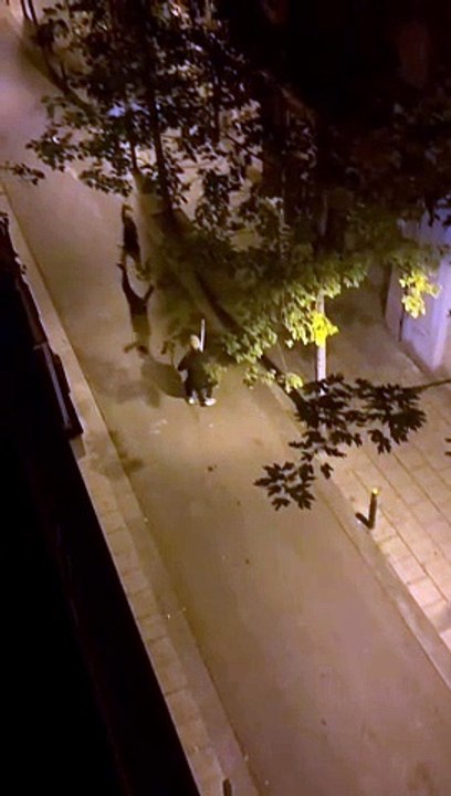 Discusión en el pasaje de Alió de Barcelona