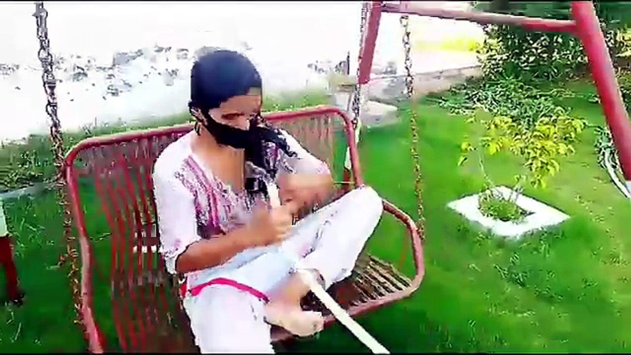 desi hot vlog l Pakistani hot girl bathing vlog l hot vlog(360p)