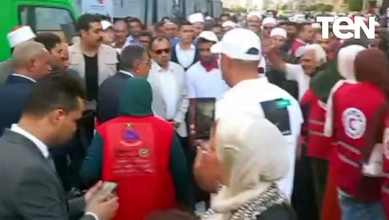 اللواء طارق مرزوق محافظ الدقهلية ونائبه د. أحمد العدل يشهدان تدشين مبادرة " بداية "