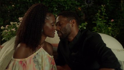 Two teachers fall for each other while trying to save their school's art department HD