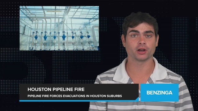 Pipeline Fire Forces Evacuations in Houston Suburbs, Affects Thousands of Residents