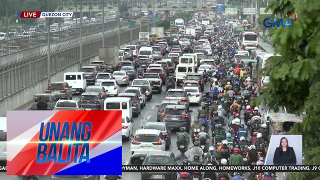 Pag-ulan, nagdulot ng mabagal na trapiko; ilang pasahero, nahirapang makasakay | Unang Balita
