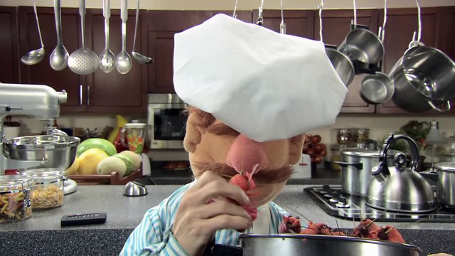 The Muppets: Pöpcørn | Recipes with The Swedish Chef | movie | 2010 | Official Clip