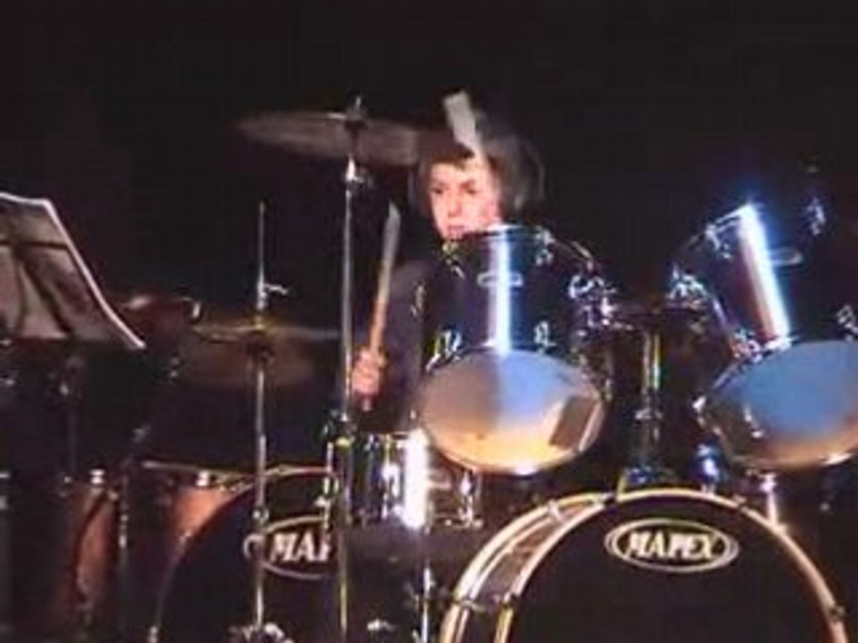 Fausto in drums duet