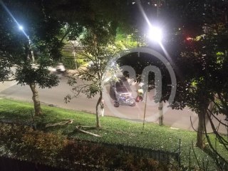 Motociclista levemente lesionado por choque en sabaneta