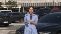 귀경길 정체 절정...고속도로 휴게소 귀경객 '북적' / YTN