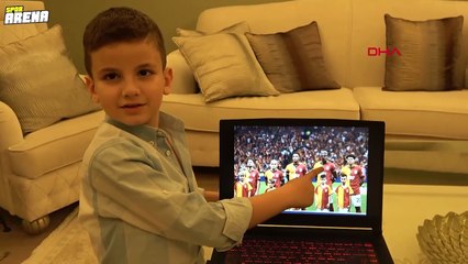 Victor Osimhen ile seremoniye katıldı! "Tekrar karşılaşırsak maskesini isteyeceğim..."