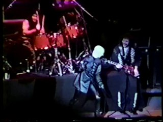 Black Sabbath w/Rob Halford - Live In Costa Mesa, CA Nov 15, 1992 (Full Concert)