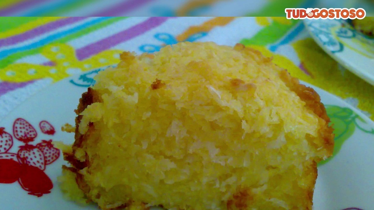 Bolo de aipim (mandioca)