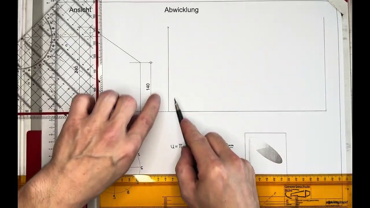 Zylinder schräg geschnitten
