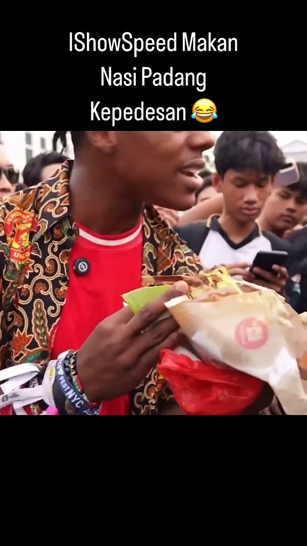 ⁣Momen IShowSpeed Coba Nasi Padang Dan Kepedesan