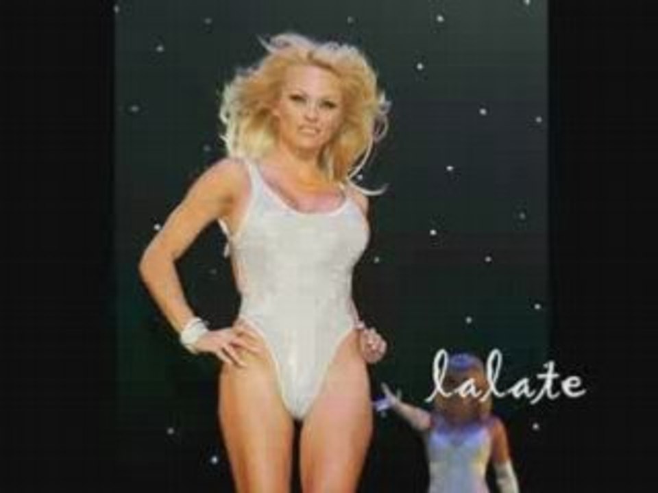 LALATE MINUTE: CLAY AIKEN PAMELA ANDERSON VANESSA HUDGENS