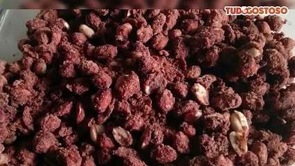 Amendoim doce (chocolate)