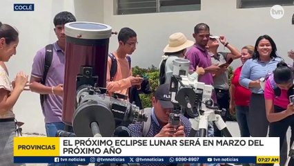 Eclipse lunar parcial fue observado en varios puntos del país