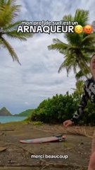 Mon prof de surf est un arnaqueur ‍♀️