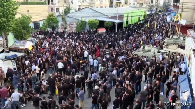 Esplosione durante i funerali di alcuni militanti hezbollah a Beirut