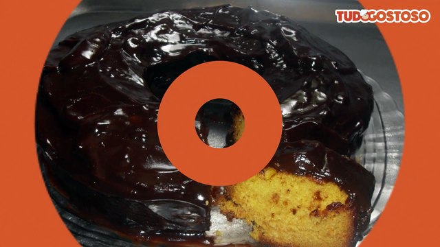 Bolo de cenoura sem ovos e com leite de soja