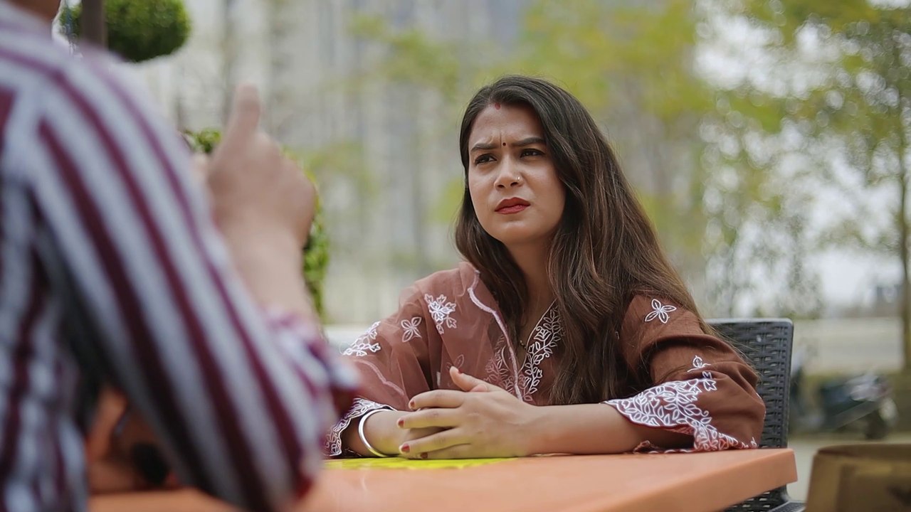 Maa Ki Ahmiyat Sikhai Biwi Ko