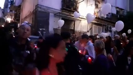 La fiaccolata nei Quartieri Spagnoli per Chiara Jaconis