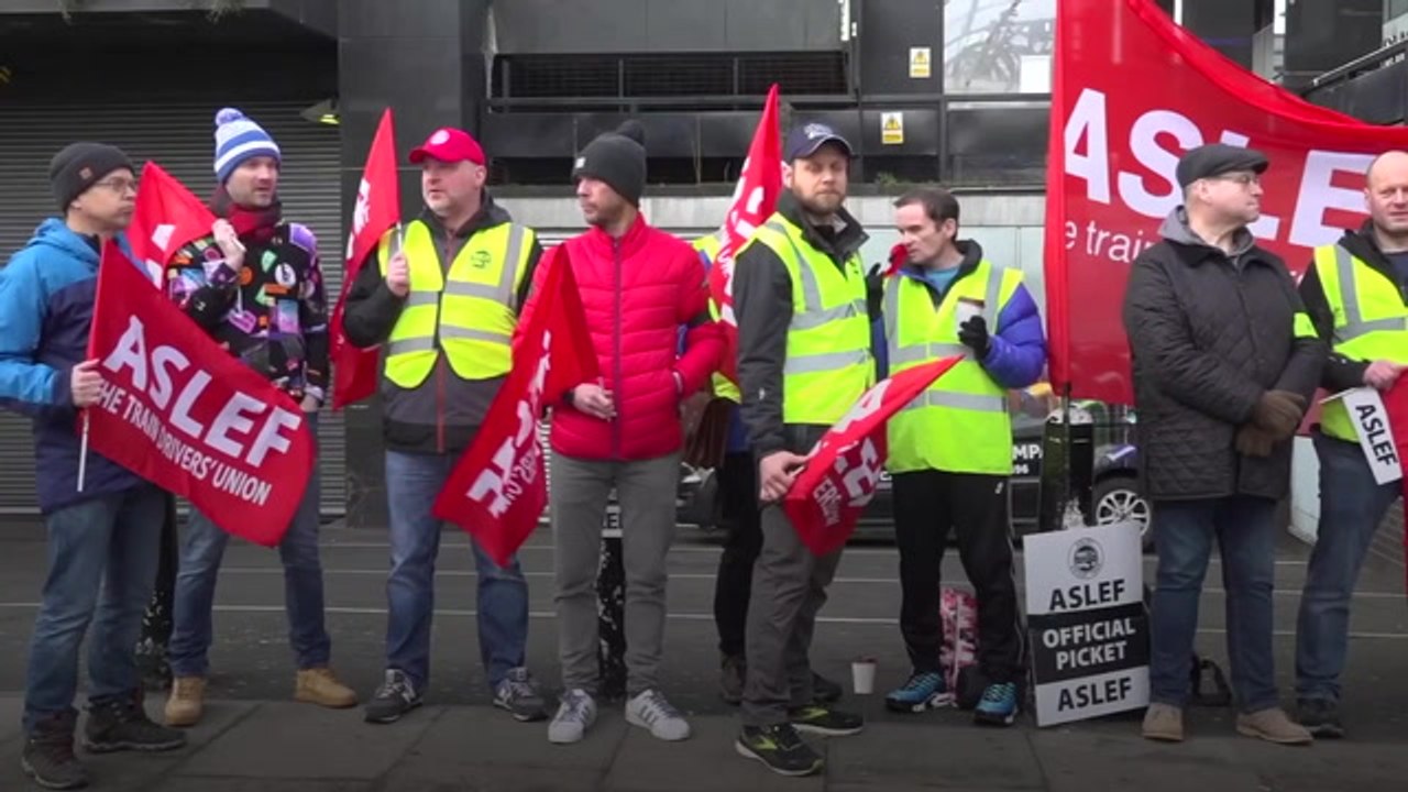Train drivers vote to accept multiyear pay offer and end two-year dispute
