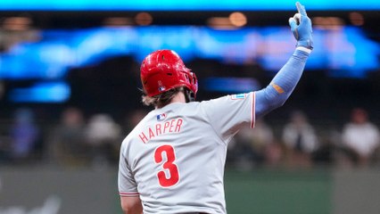 Phillies Triumph Over Brewers 5-1, Eye Playoff Seeding