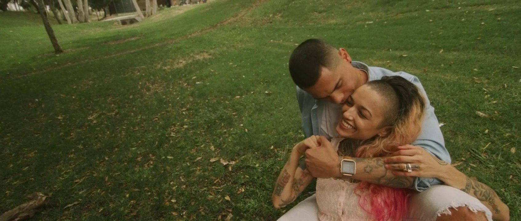 A woman living in her car must take a teen mother under her care in order to find the strength to face the future HD ( Drama )