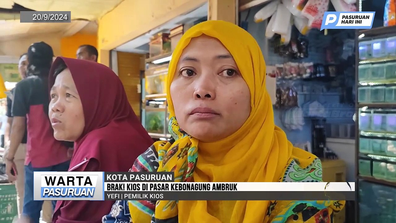 Brak! Kios di Pasar Kebonagung Ambruk