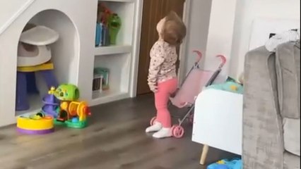 Dad hears his daughter babbling first words that don't make sense